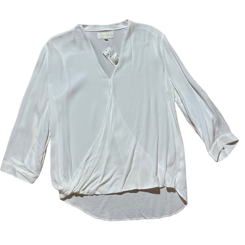 NEW Yumi Kim ‘Twist Me Up’ White Blouse Size S, Draped Wrap Front,‎ 3/4 Sleeve